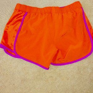 ROXY LINE UP ACTIVE SHORTS SIZE M